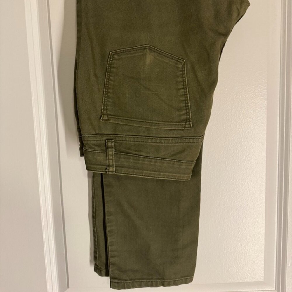 Prana jeans 8/29 Olive Loose fit